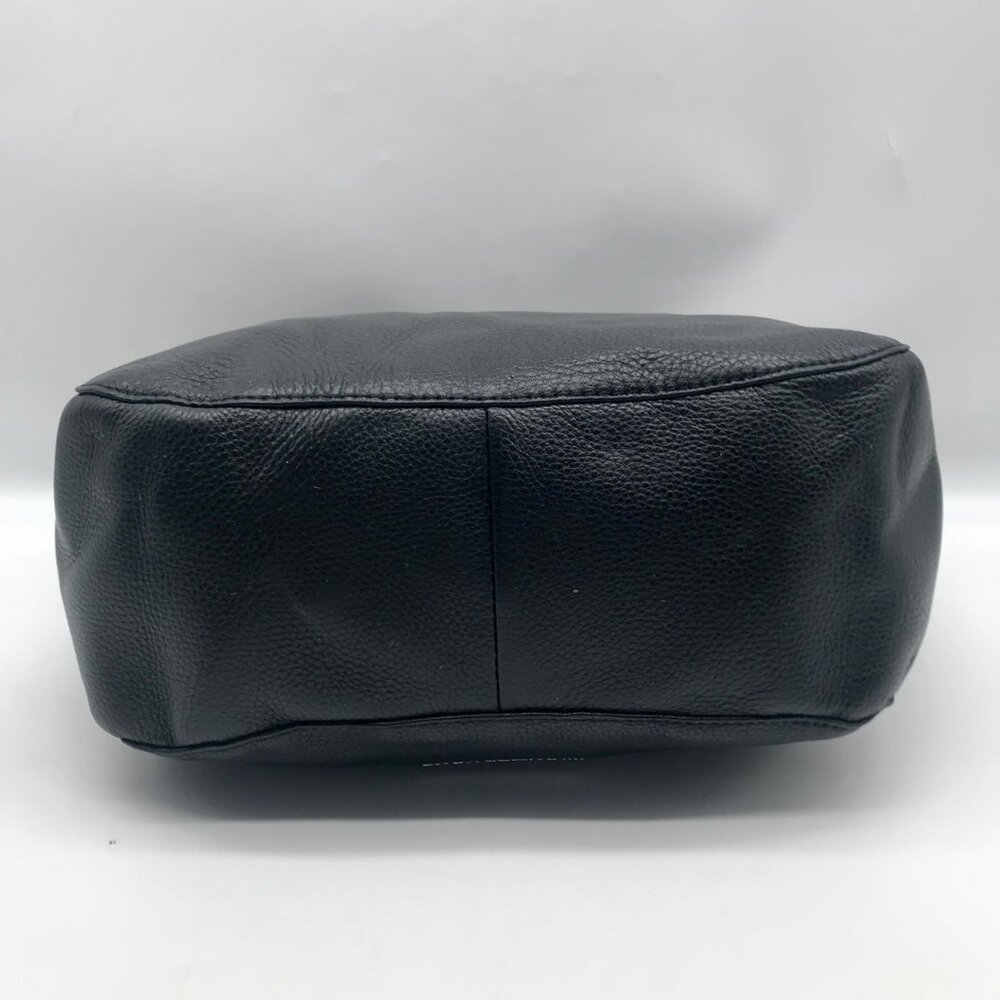 Michael Kors Black Leather Chandler Convertible Shoulder Bag. - Picture 5 of 10